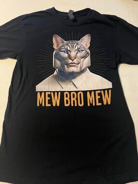 Black 'Mew Bro Mew' Cat Graphic Tee